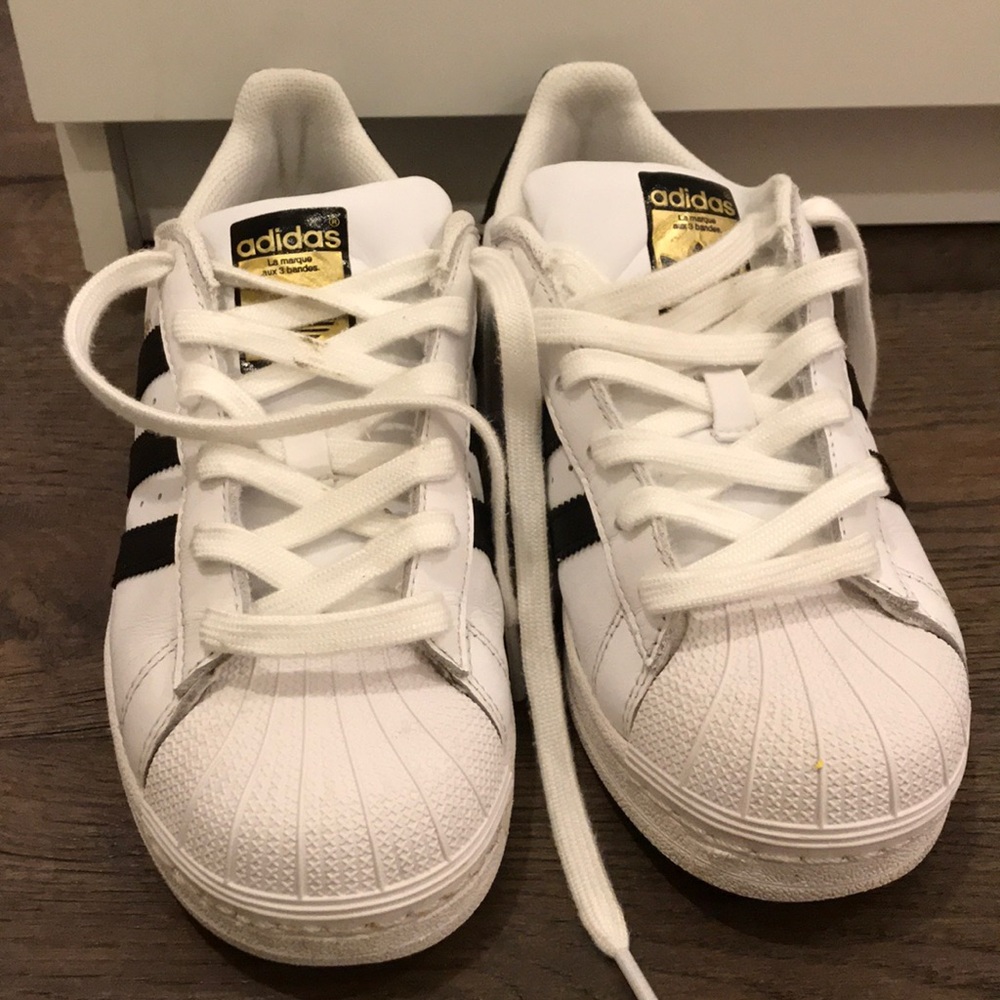Adidas superstar shoes